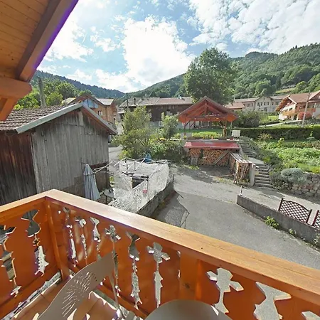 T2 Tout Confort Avec Balcon Au Calme Entre Lac Et Montagne Brizon Exterior photo